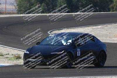 media/Nov-08-2025-Speed Ventures (Sat) [[1c7a6332f5]]/TC B/Session 1 (Turn 3)/